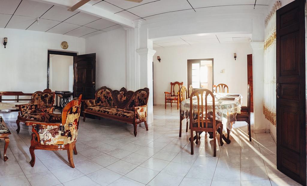Grand Villa Hikkaduwa Δωμάτιο φωτογραφία